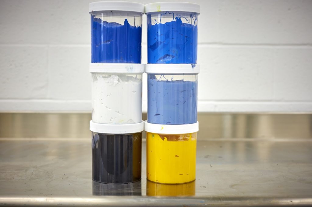 Inks in containers for the print