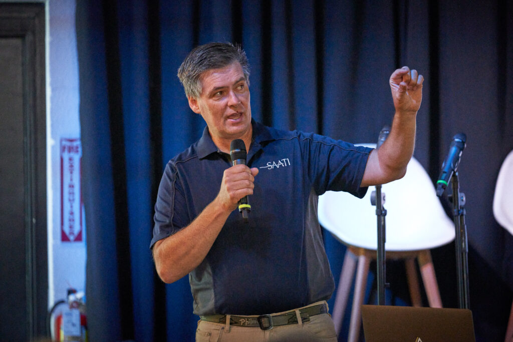 Presenters 3 1024x683