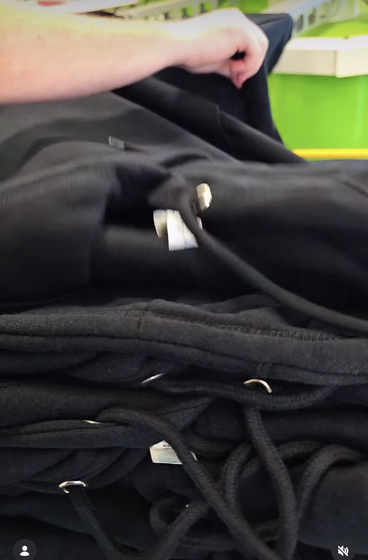 Mastering Fleece: Best Practices for Screen Printing on Tricky Substrates